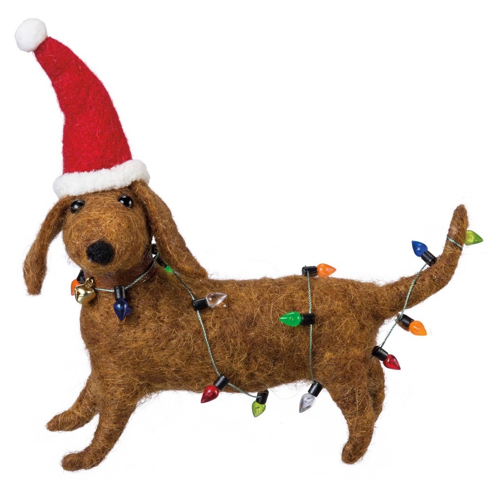 Dachshund & Christmas Lights Critter Primitives by Kathy